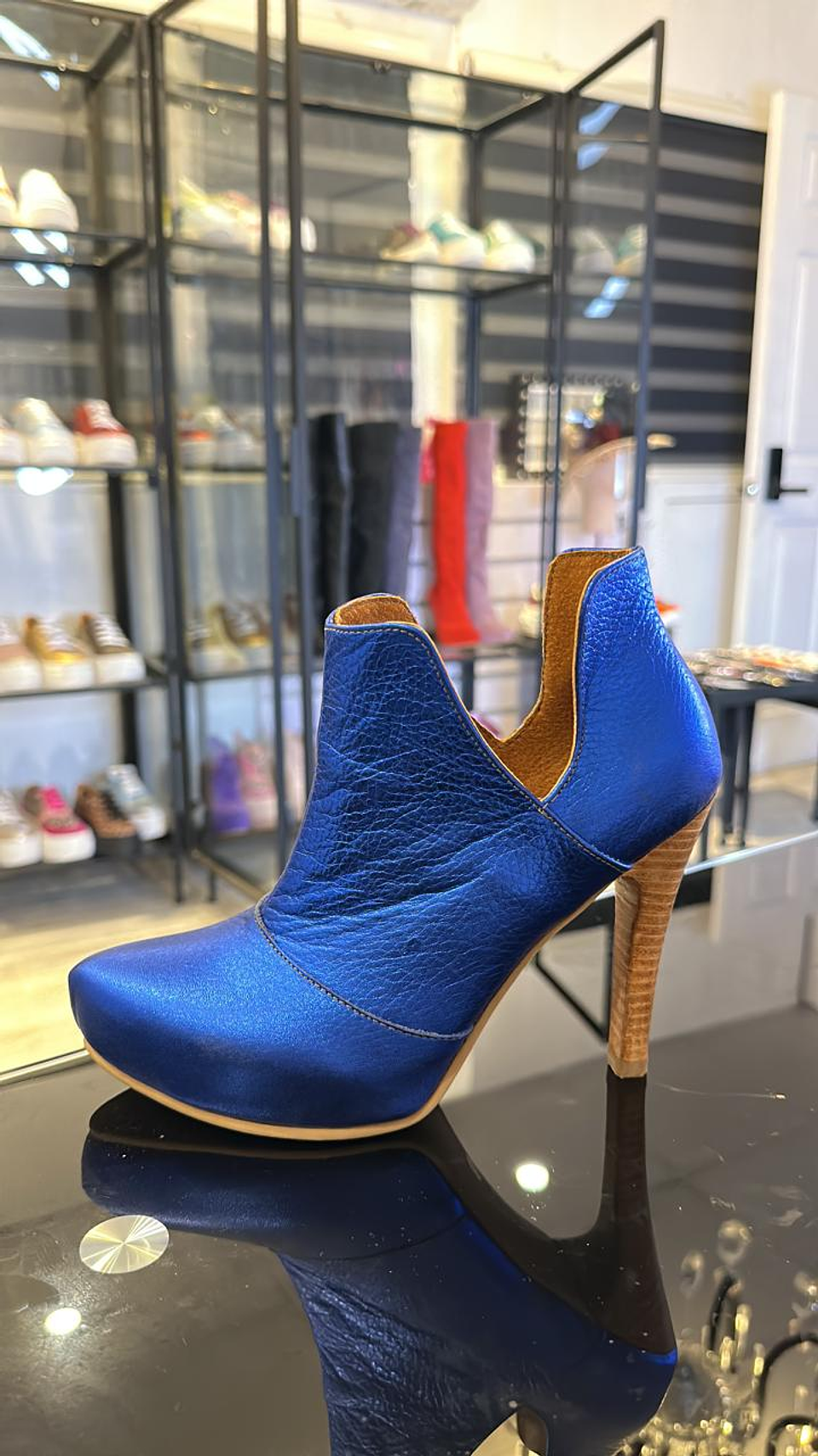 Barcelona Azul Metalizado 1