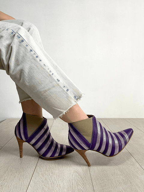 Botín Crisantemo Morado