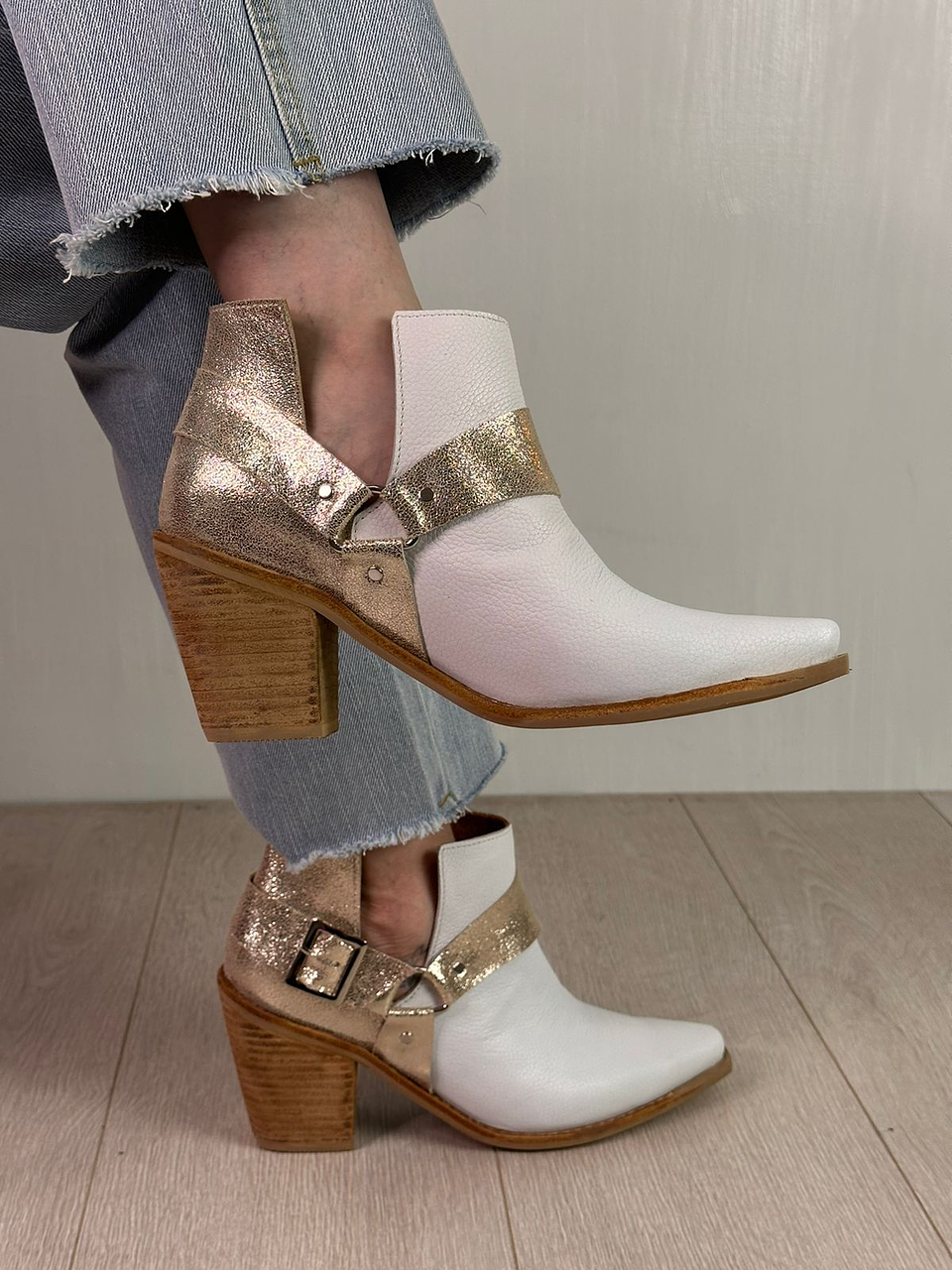 Texanos Antonella Blanco Con Dorado  5