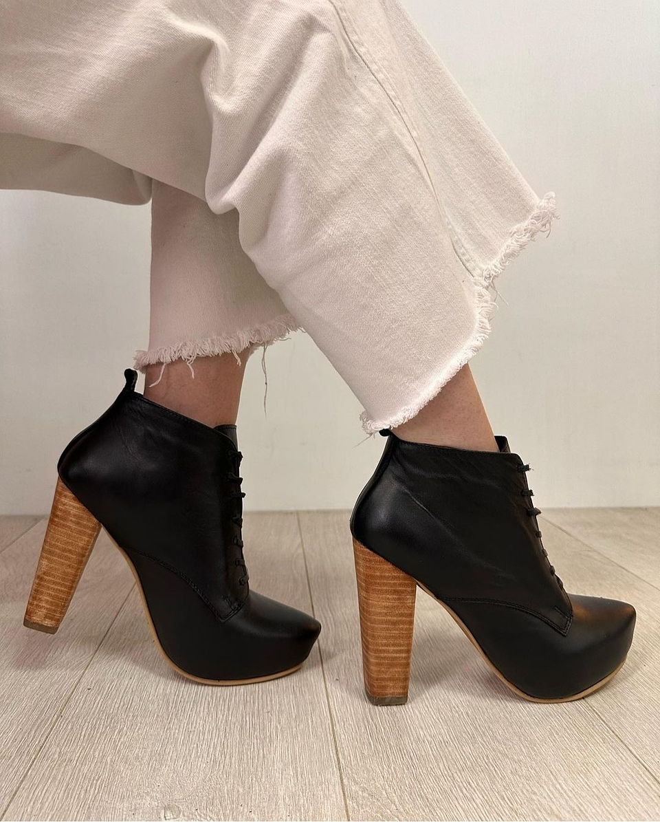 Las Vegas cuero Negro 3