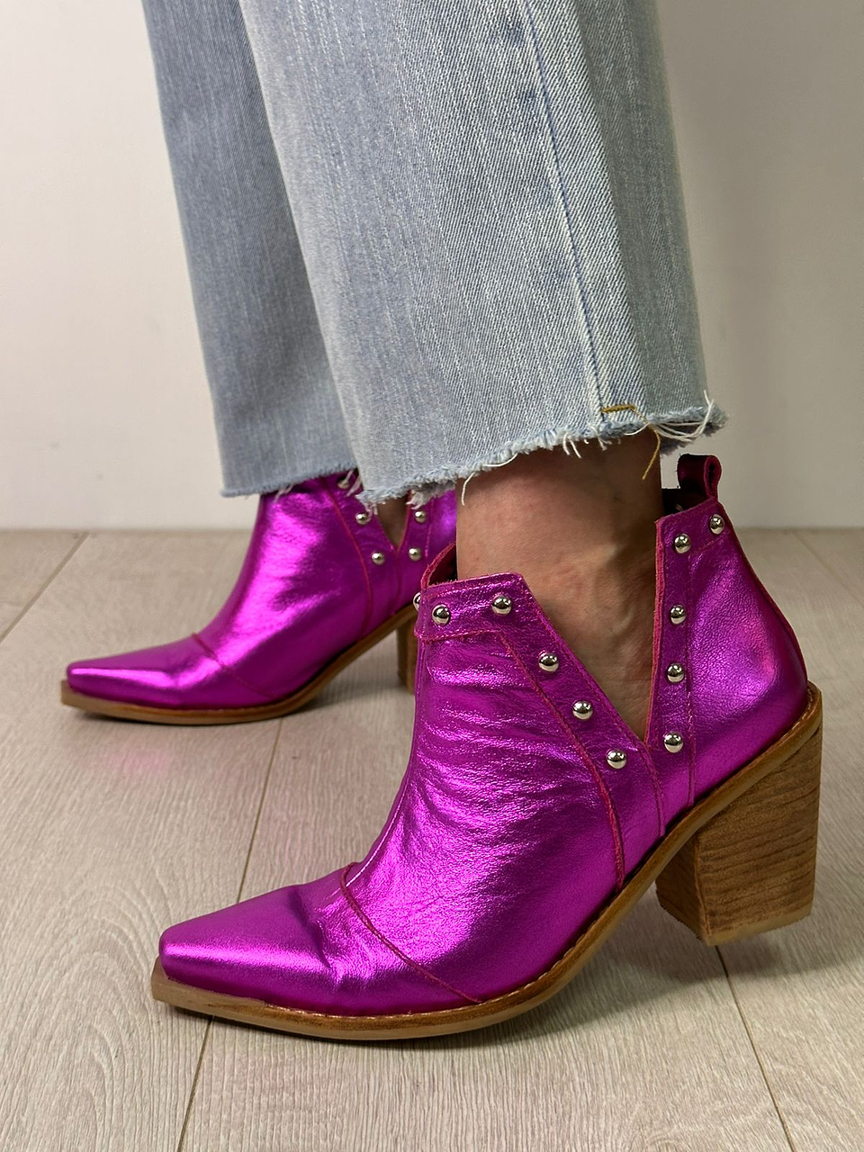 Mia Fucsia Metalizado 1