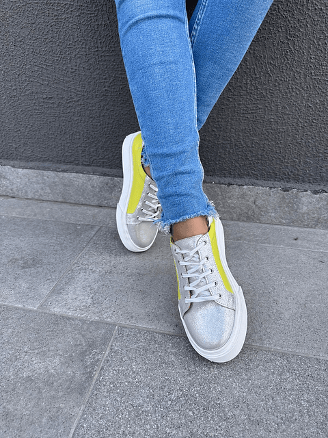 Valeria Verde Con Plata