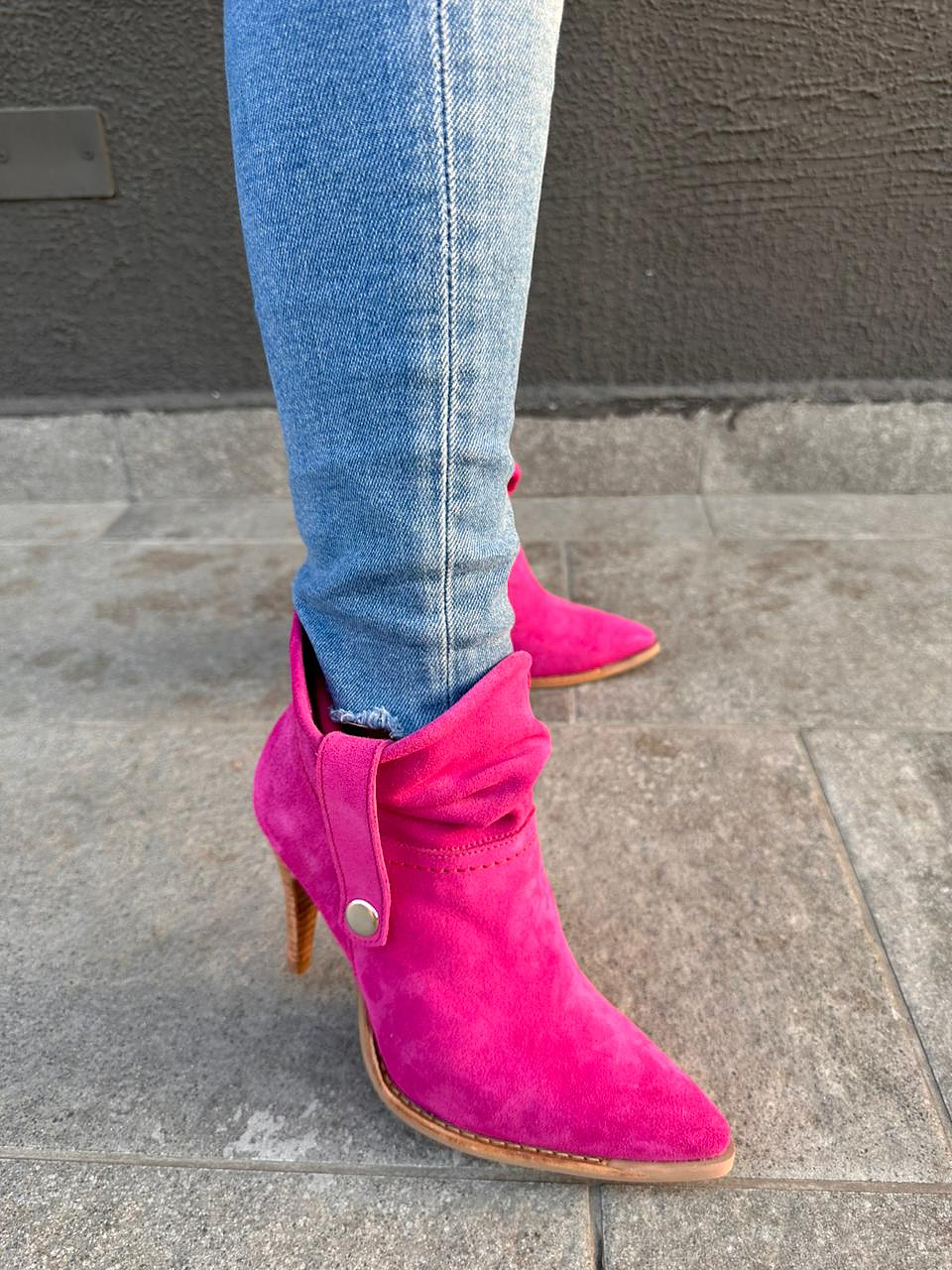 Camelia Reno Fucsia 2