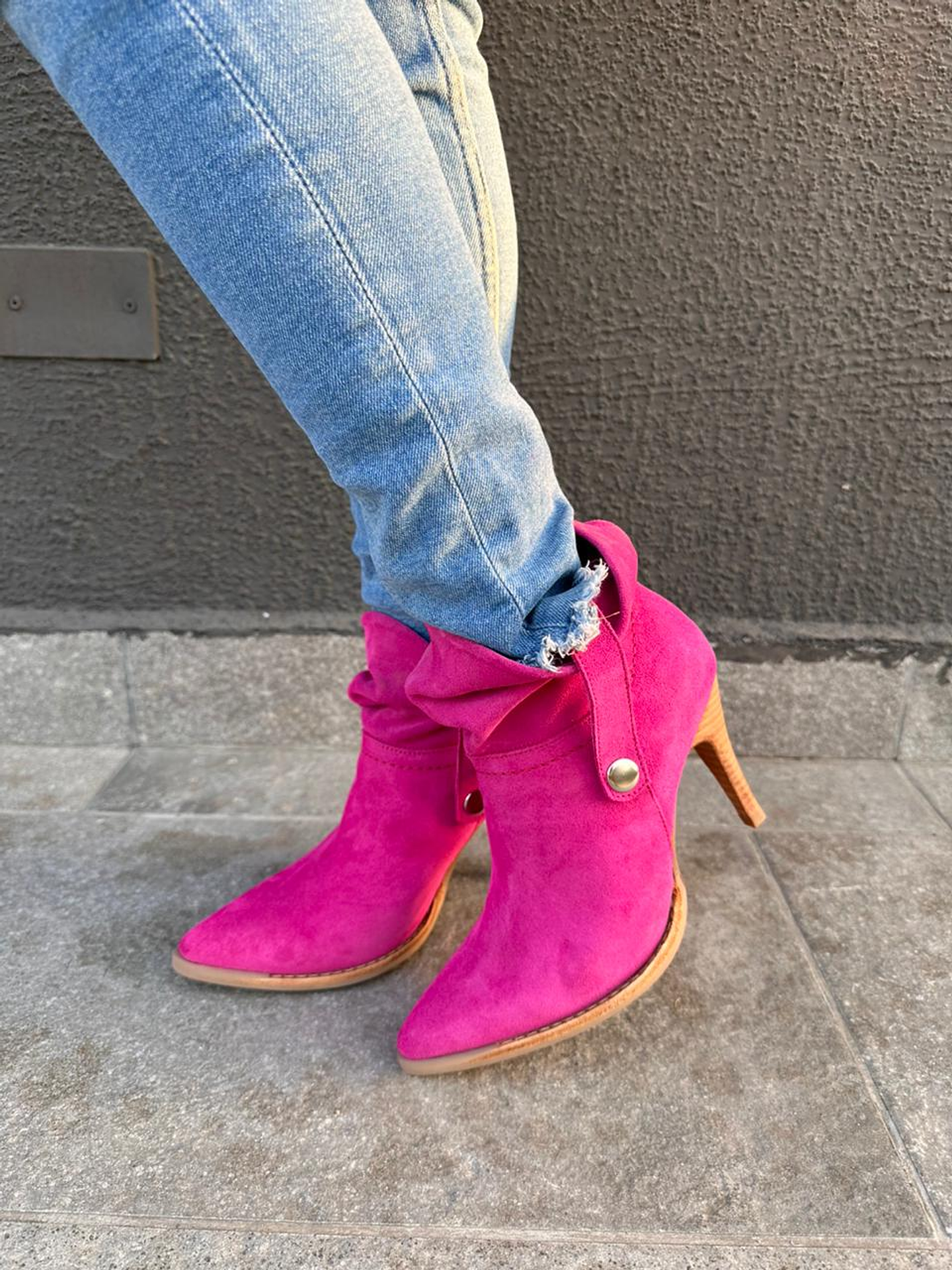 Camelia Reno Fucsia 4