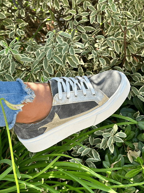 Valeria Gris-Estrella Dorado