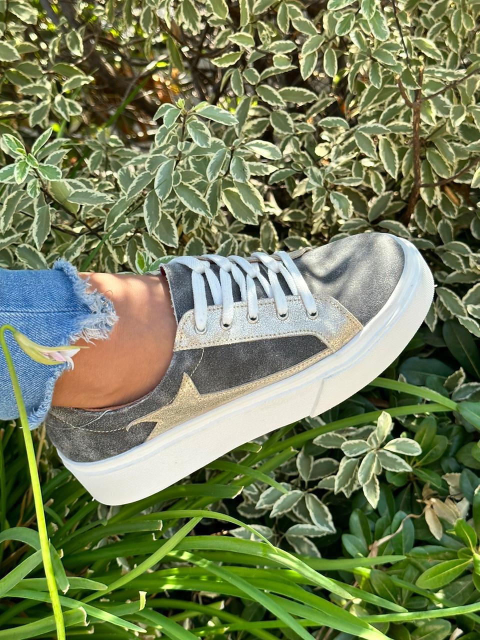 Valeria Gris-Estrella Dorado 2