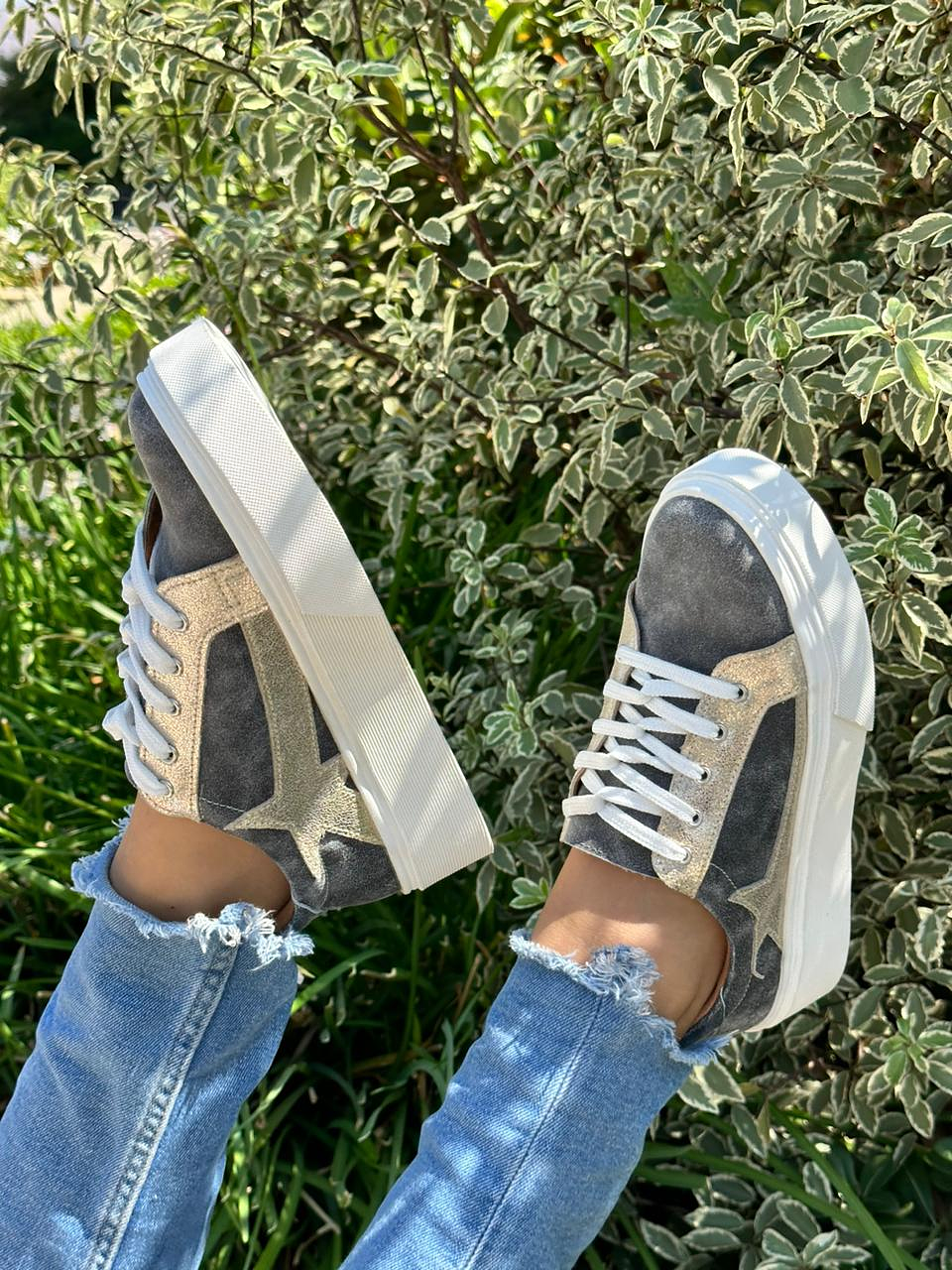 Valeria Gris-Estrella Dorado 4