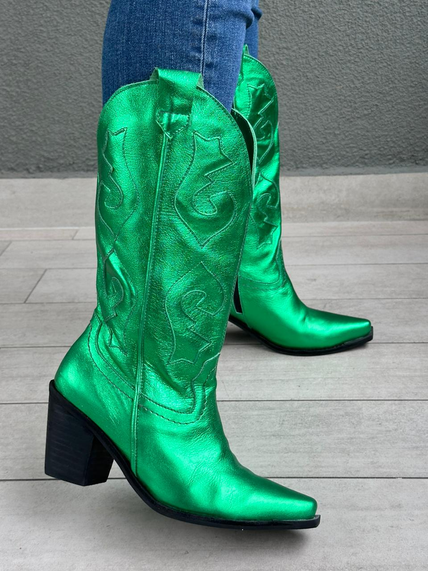 Rubia Verde Metalizado 4