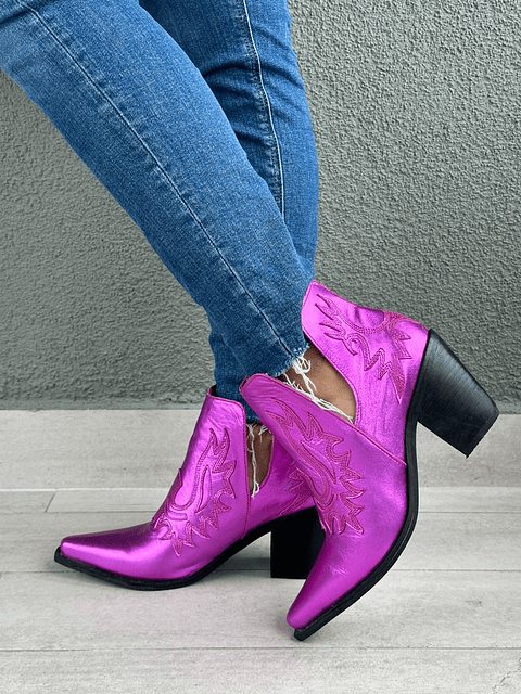 Betzabe Cuero Fucsia Metalizado