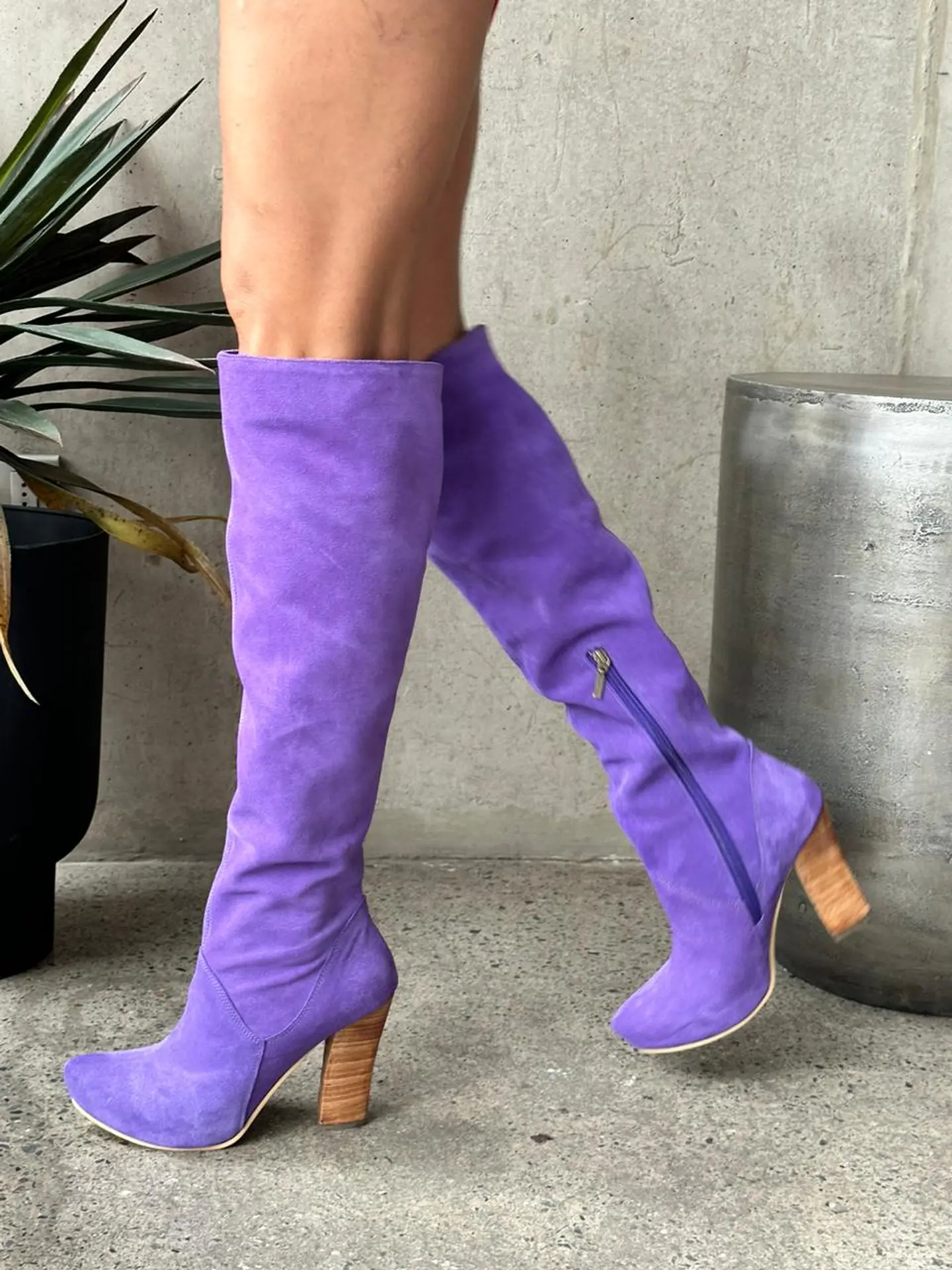 Diana Reno Lila 4