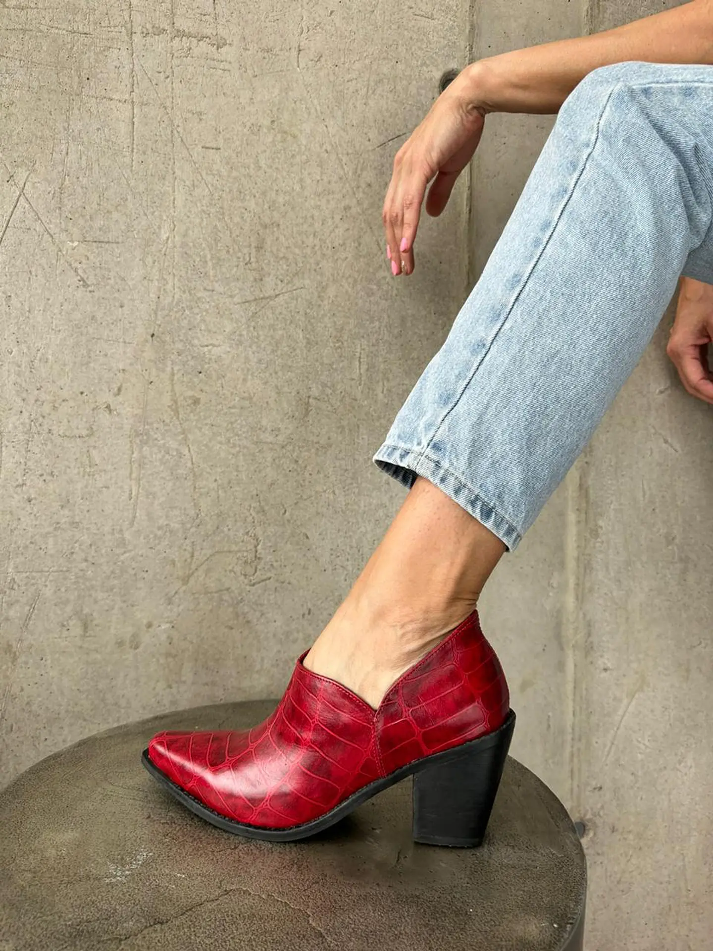 Antonia Lagarto Rojo 3