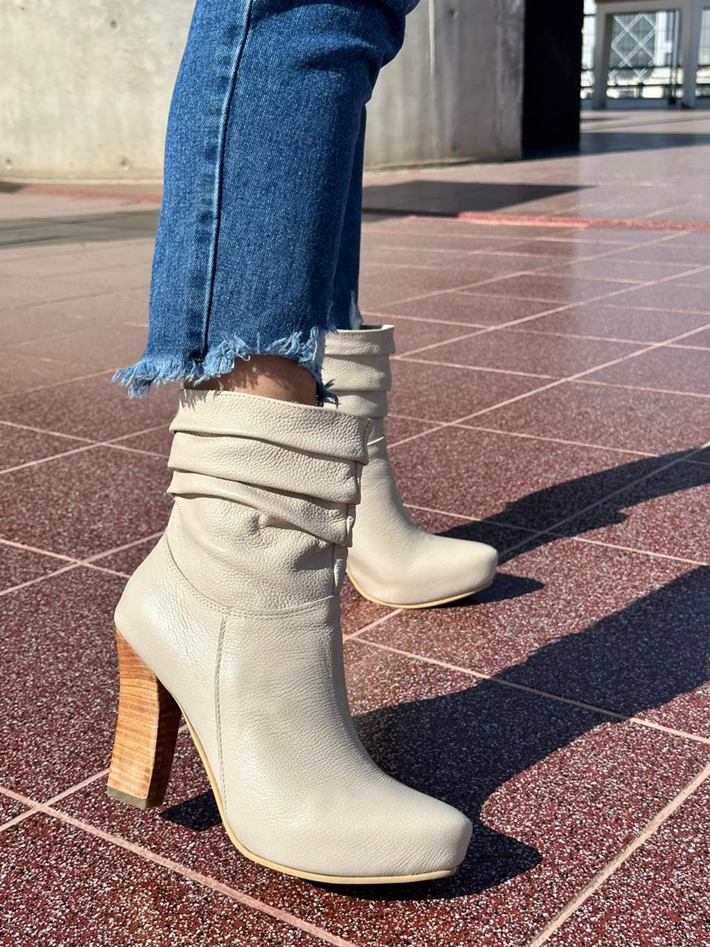 Chicago Cuero Beige 1