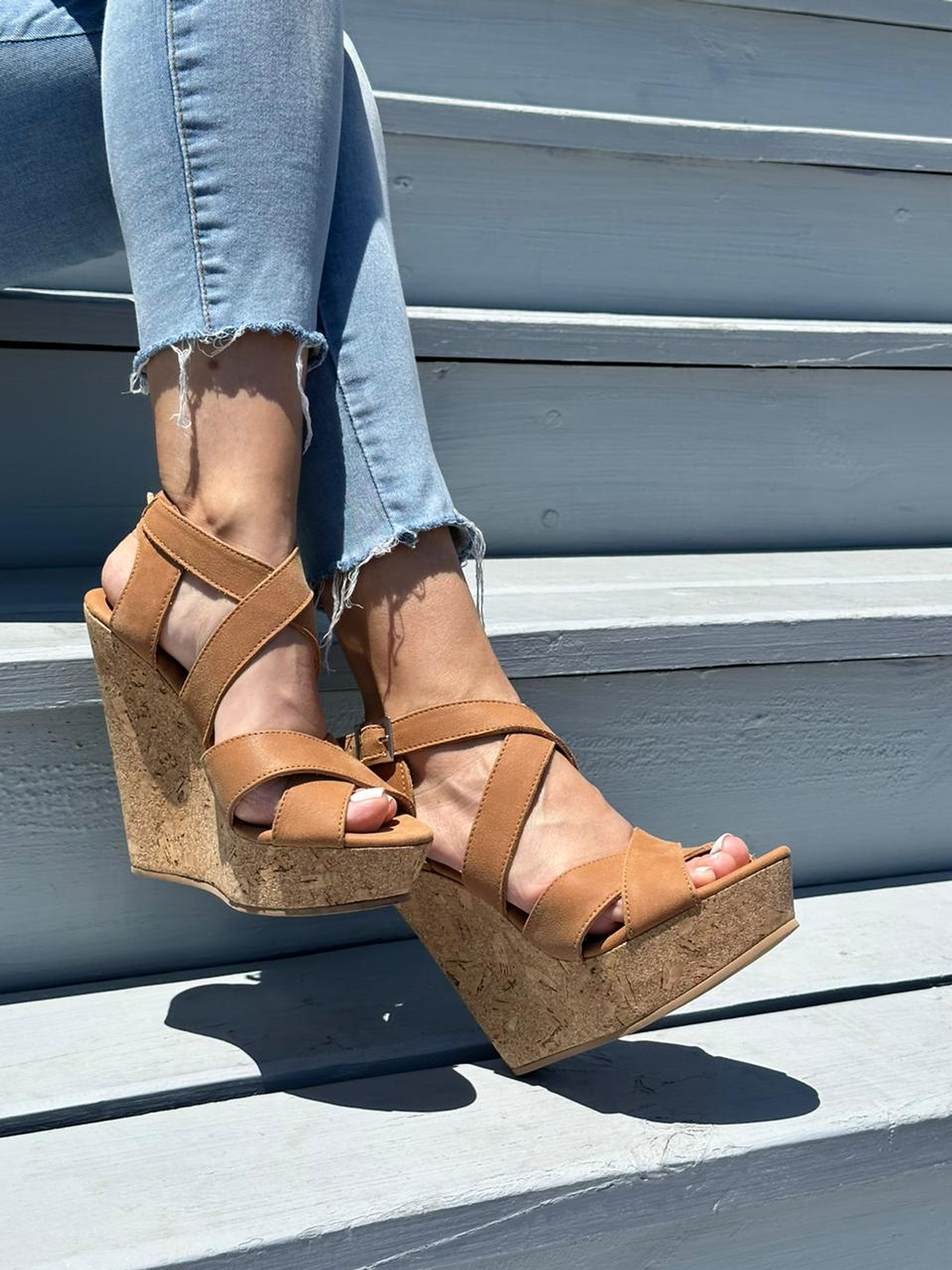 Gabriela Cuero Camel 3