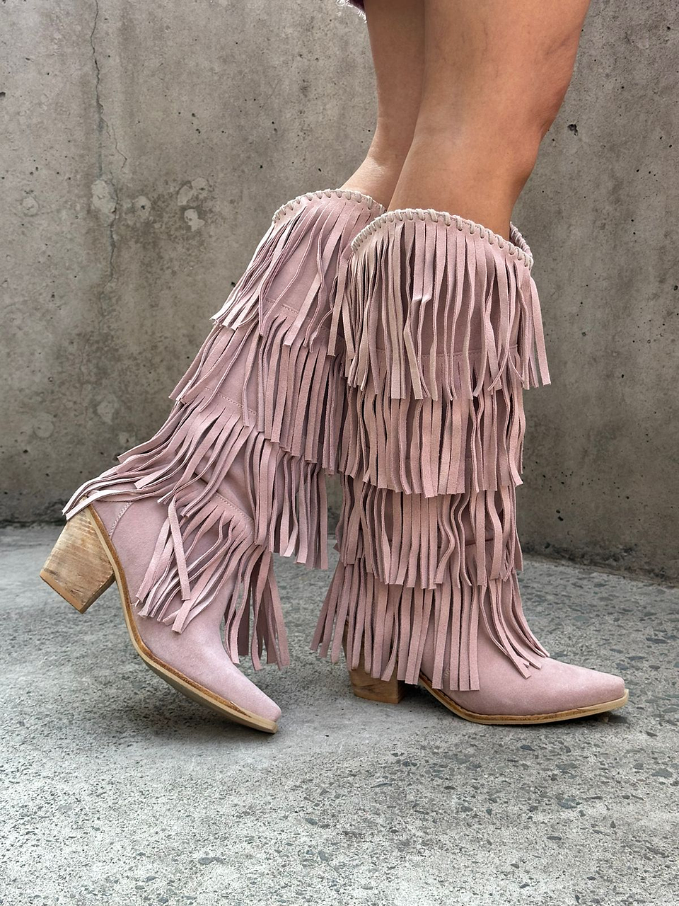 Isabella Reno Rosado 2