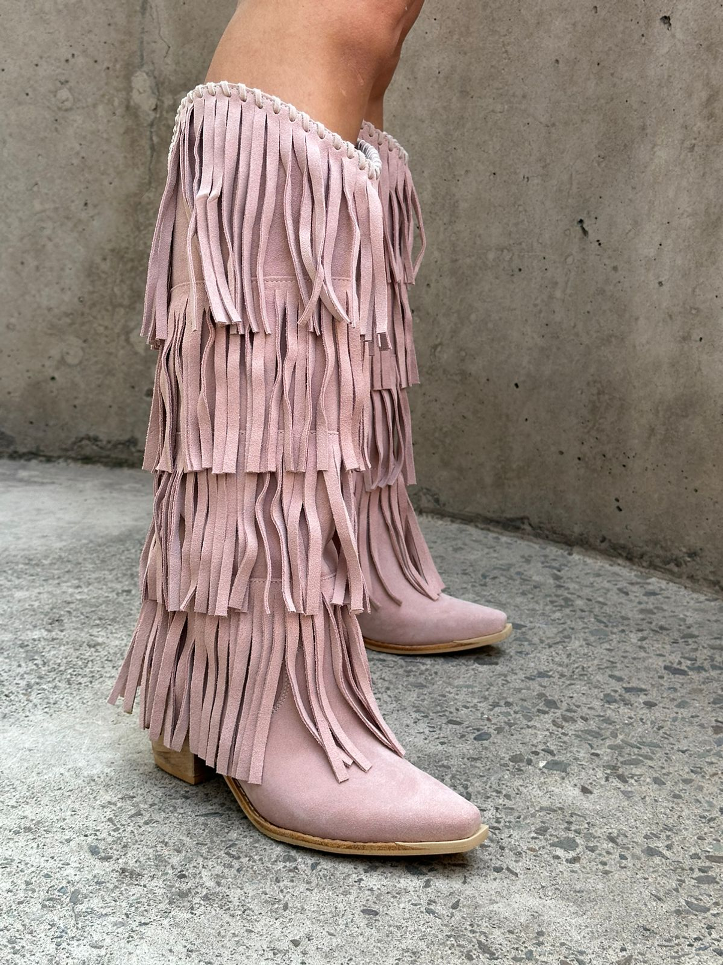 Isabella Reno Rosado 4