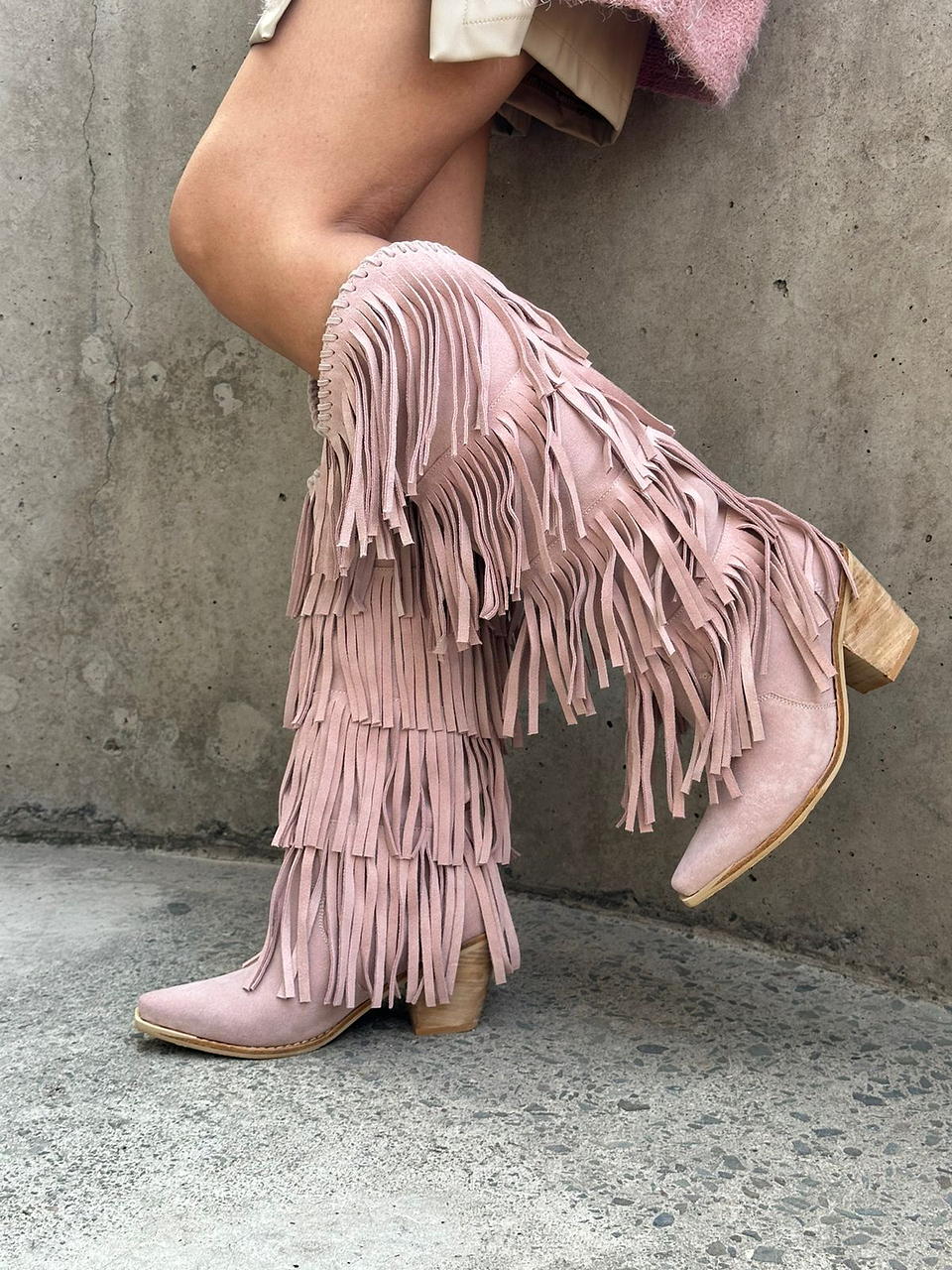 Isabella Reno Rosado 7