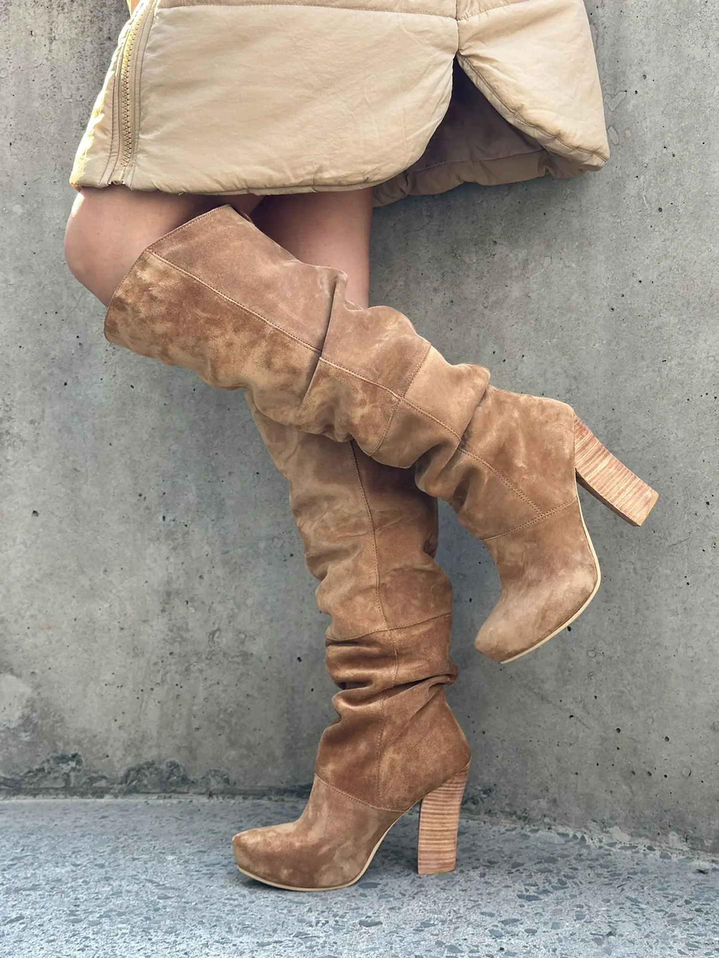 Macarena reno camel 6