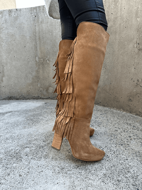 Michelle Reno camel plataforma