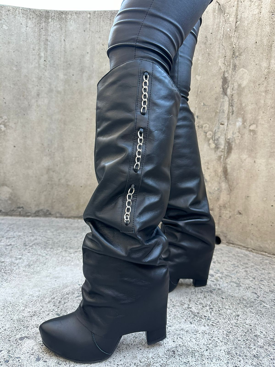 Pascuala Cuero Negro 2