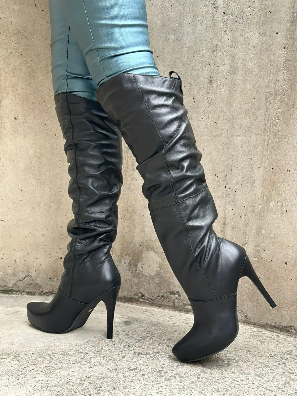 Macarena cuero negro 2