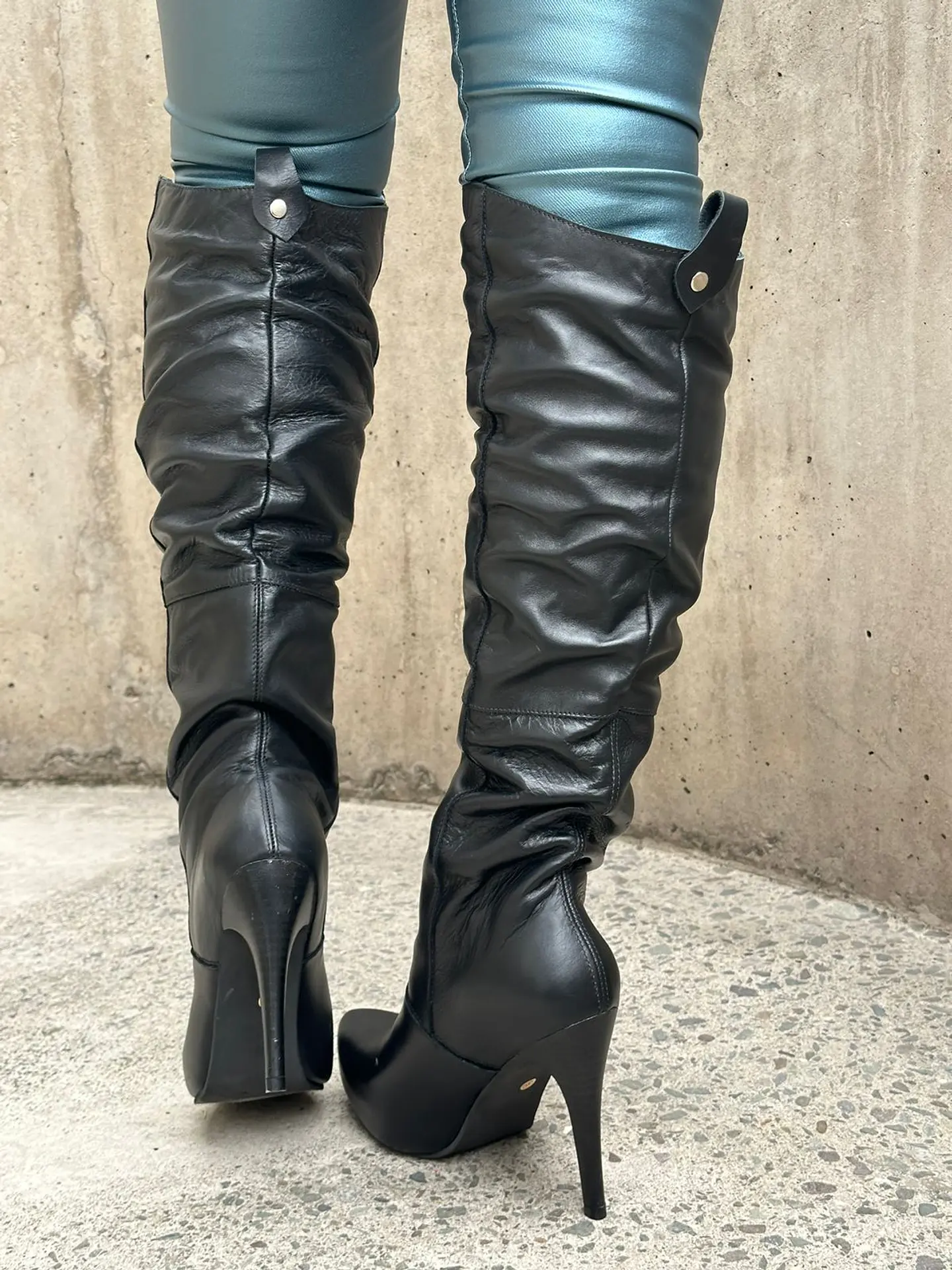 Macarena cuero negro 5