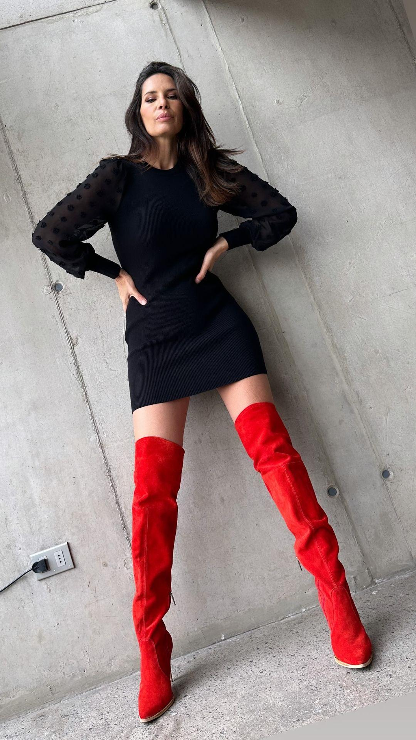 Bucaneras Qatar reno rojo 3