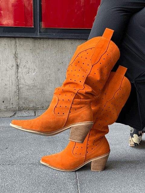 Matilda Reno naranjo