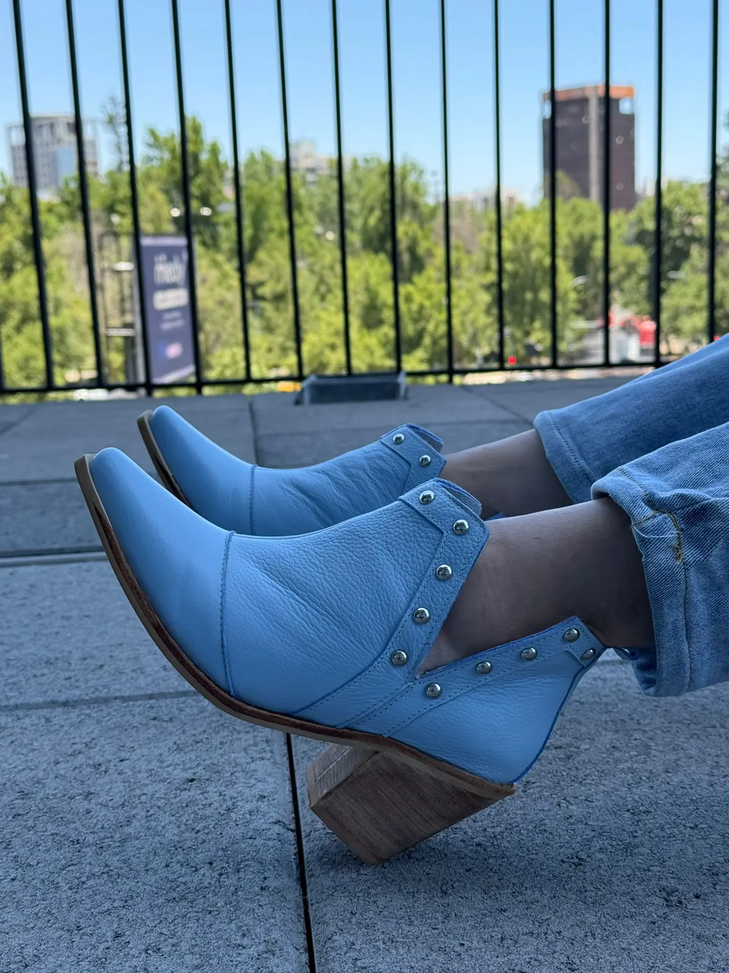 Mia Cuero Celeste Bebe 4