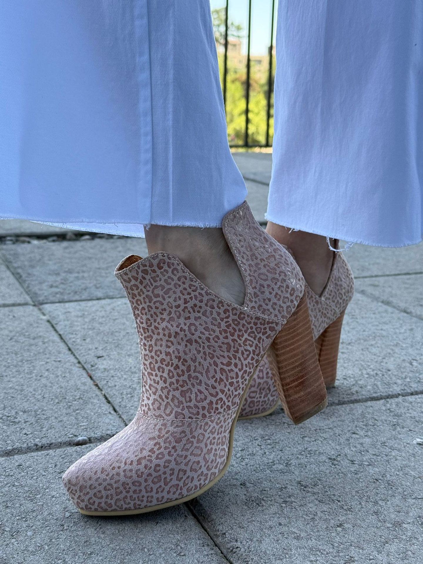 Barcelona chita rosado 2