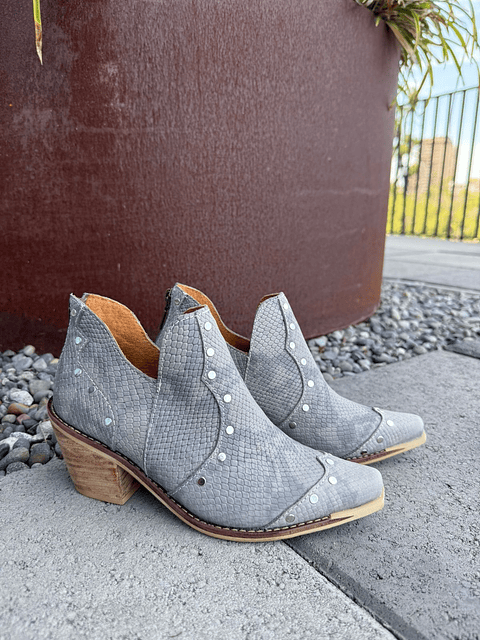 Meliza  Rapsodia gris