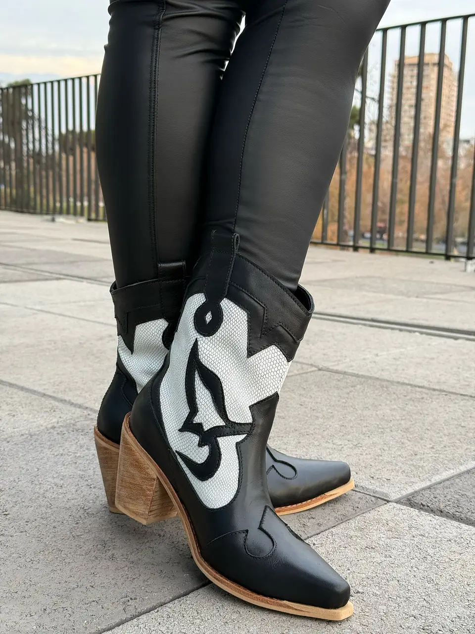 Victoria negro/blanco 5