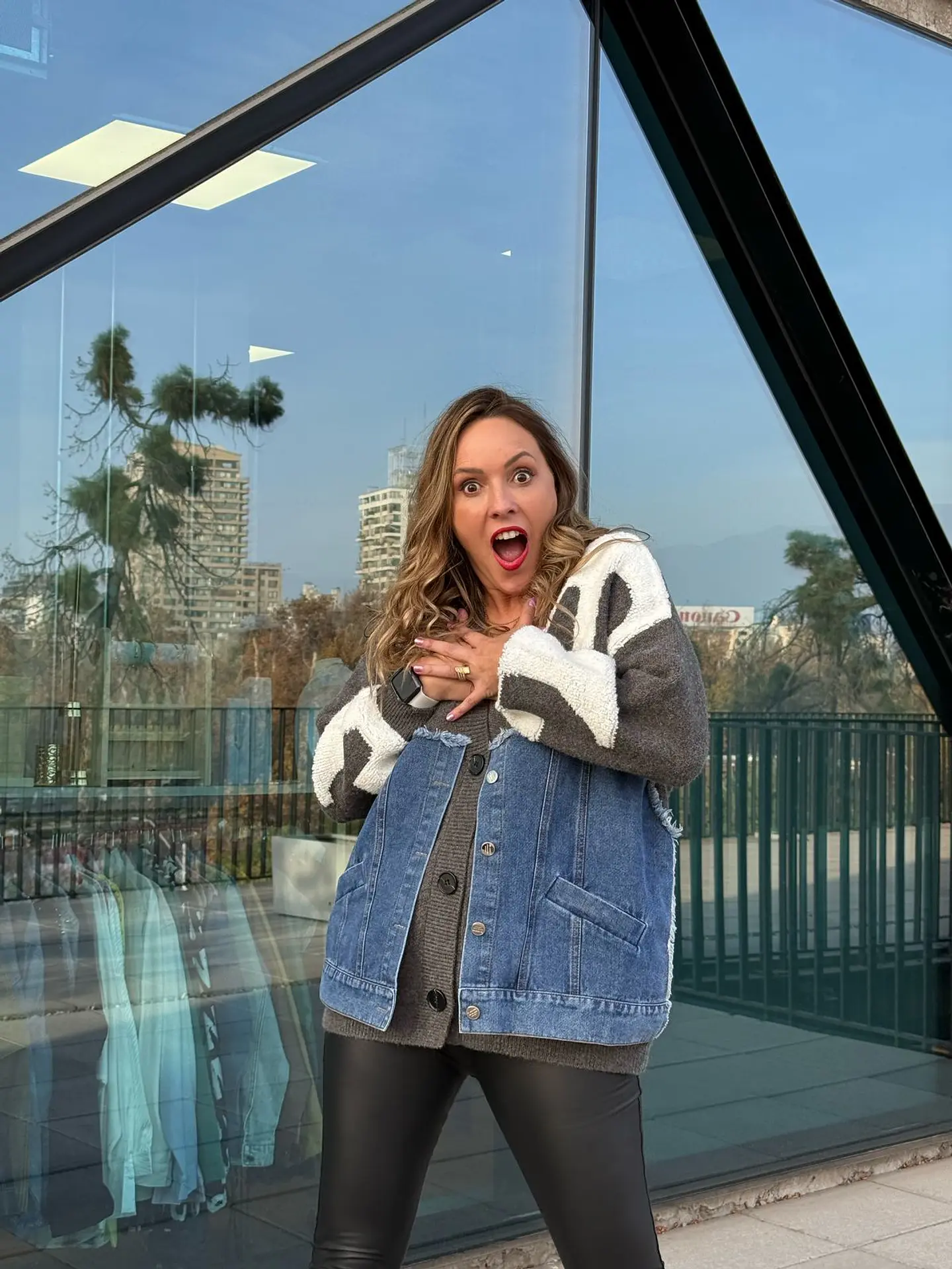 Suéter de lana y Denim oversize 2