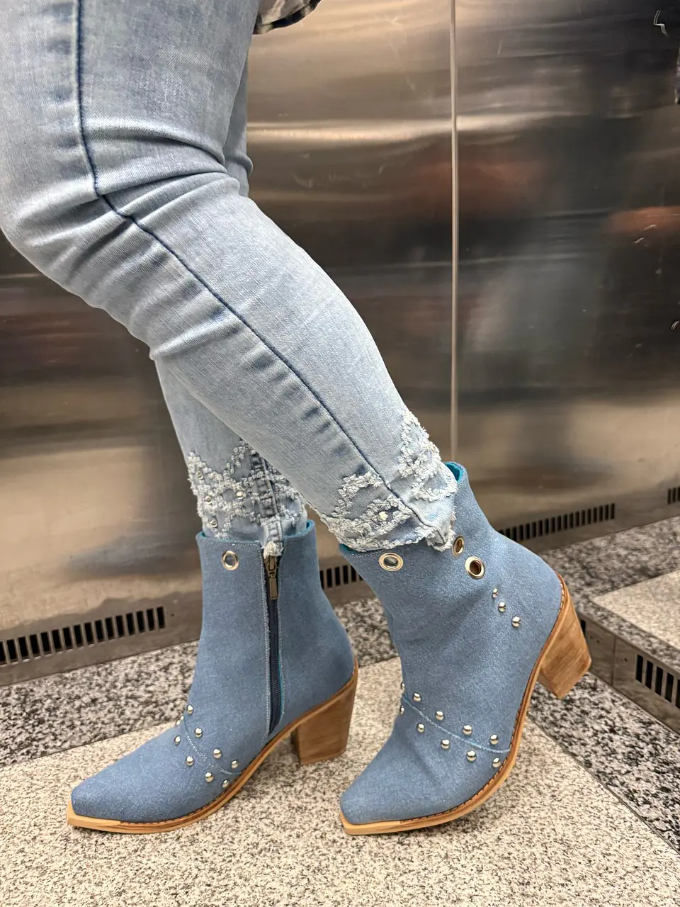 Botin Loreto celeste jeans 2