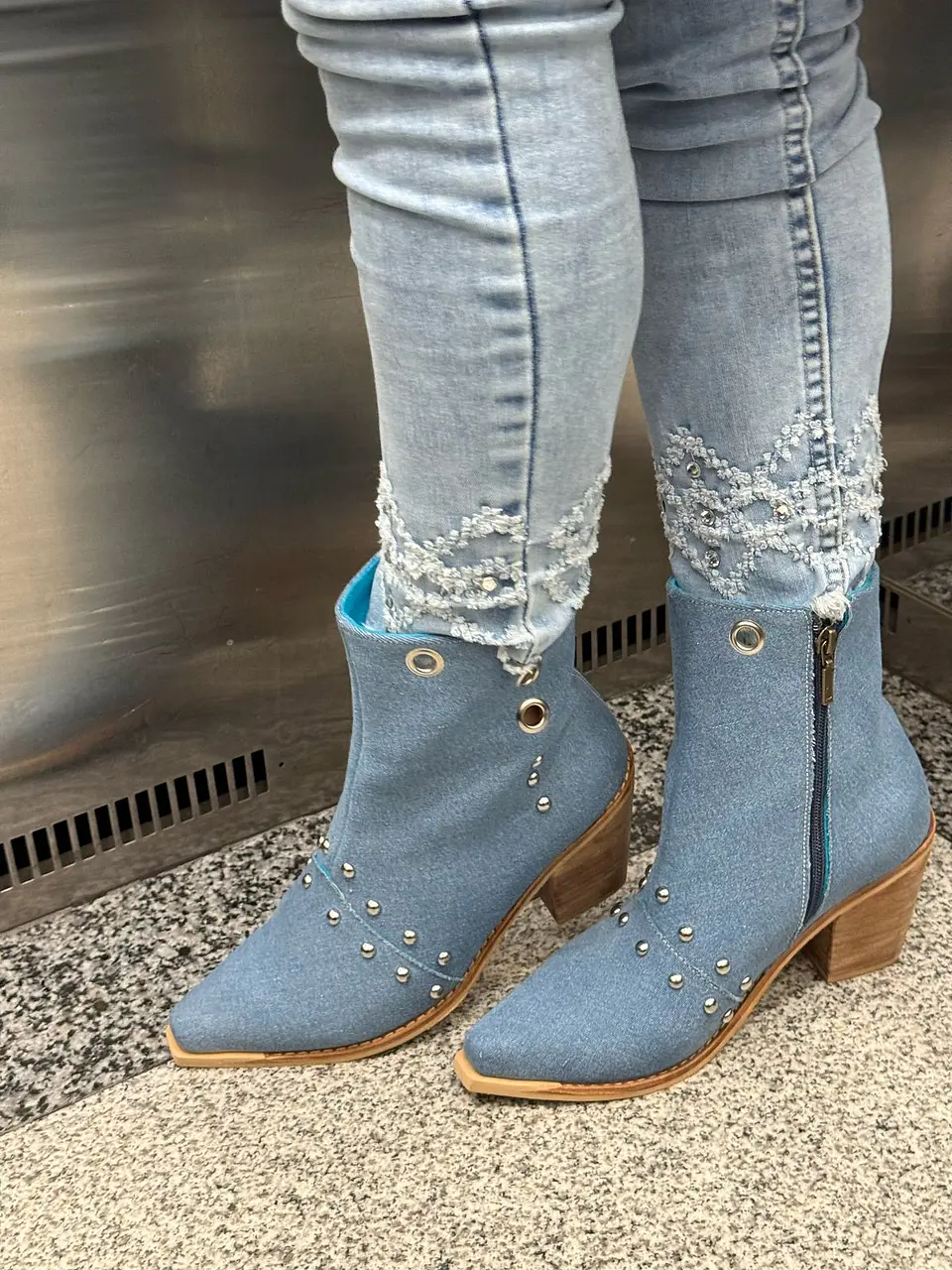 Botin Loreto celeste jeans 3