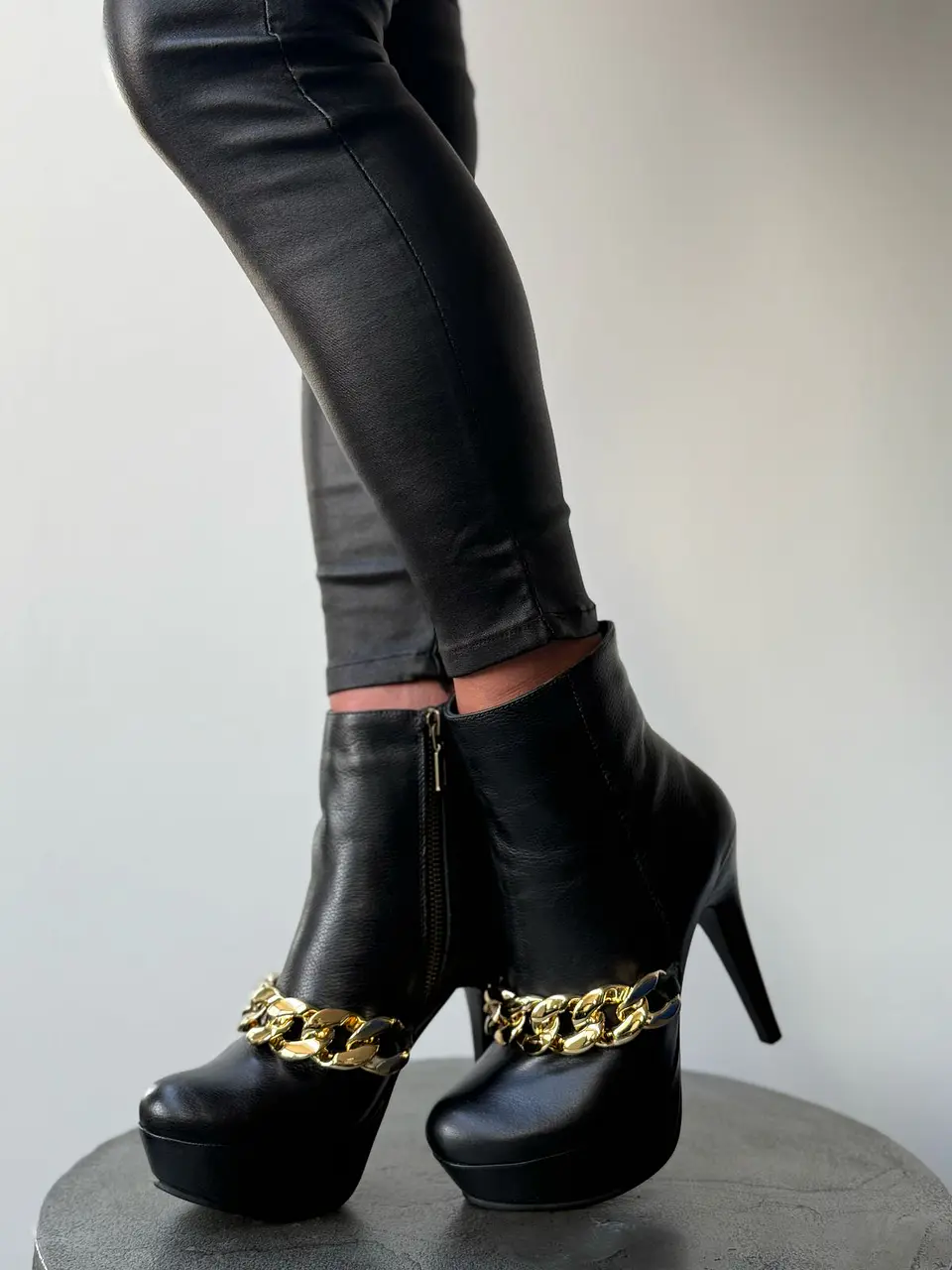 Botin Paris 3