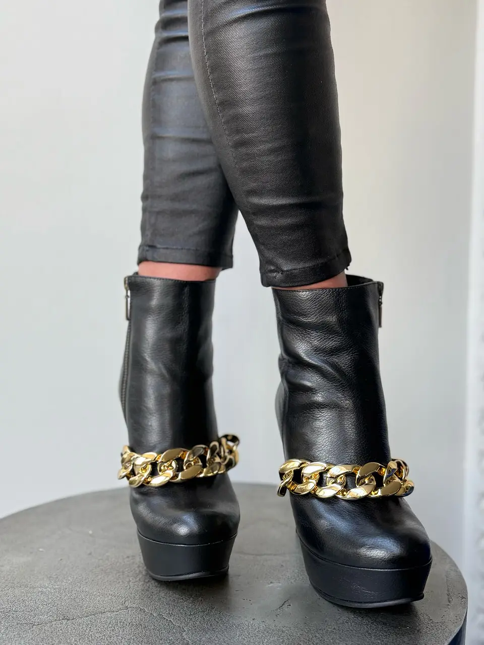 Botin Paris 5