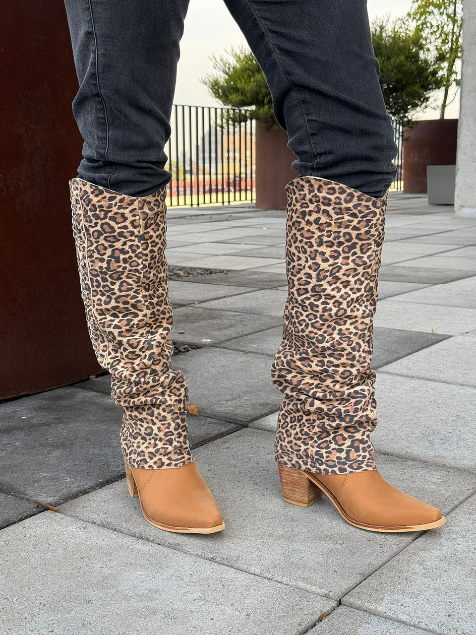 Pascuala camel/print 3