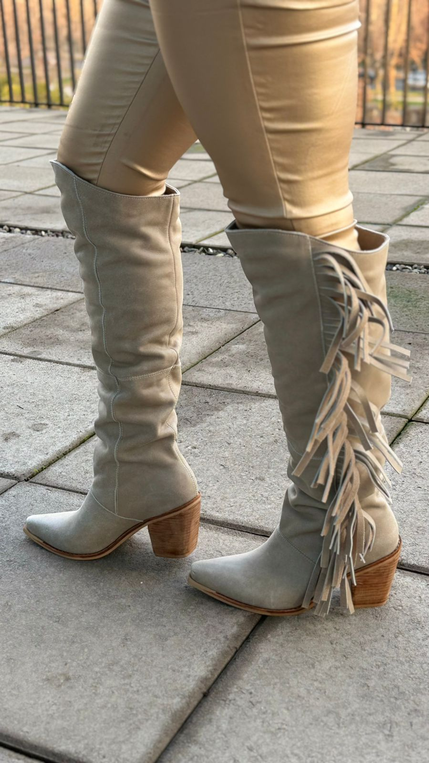 Maly cuero beige 3