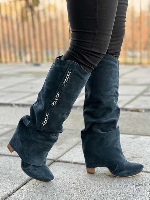 Pascuala azul oscuro