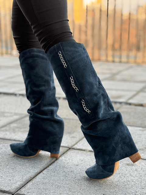 Pascuala azul oscuro