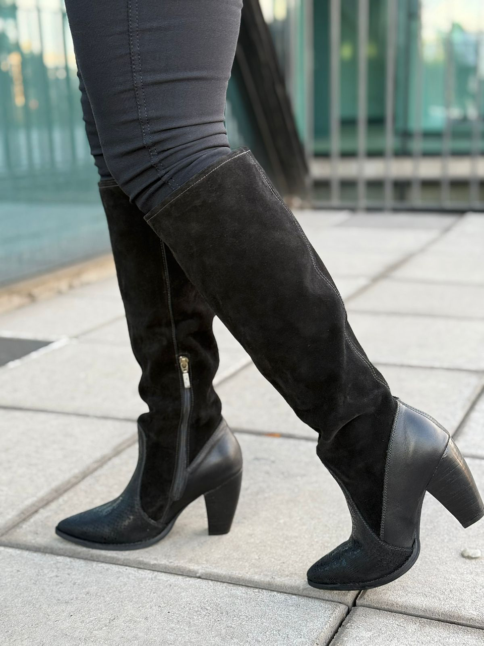 Olivia cuero negro y reno negro 1