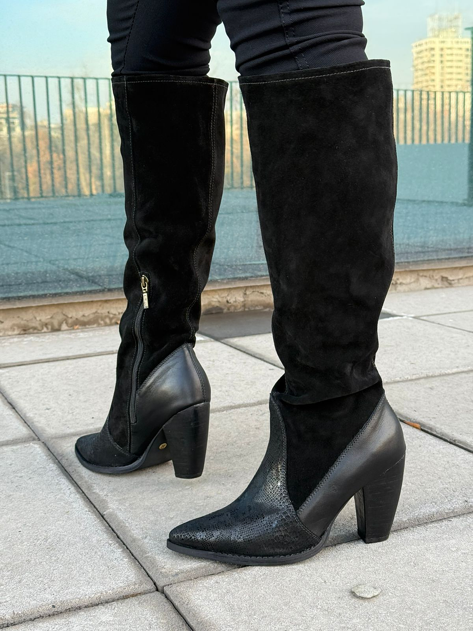 Olivia cuero negro y reno negro 2