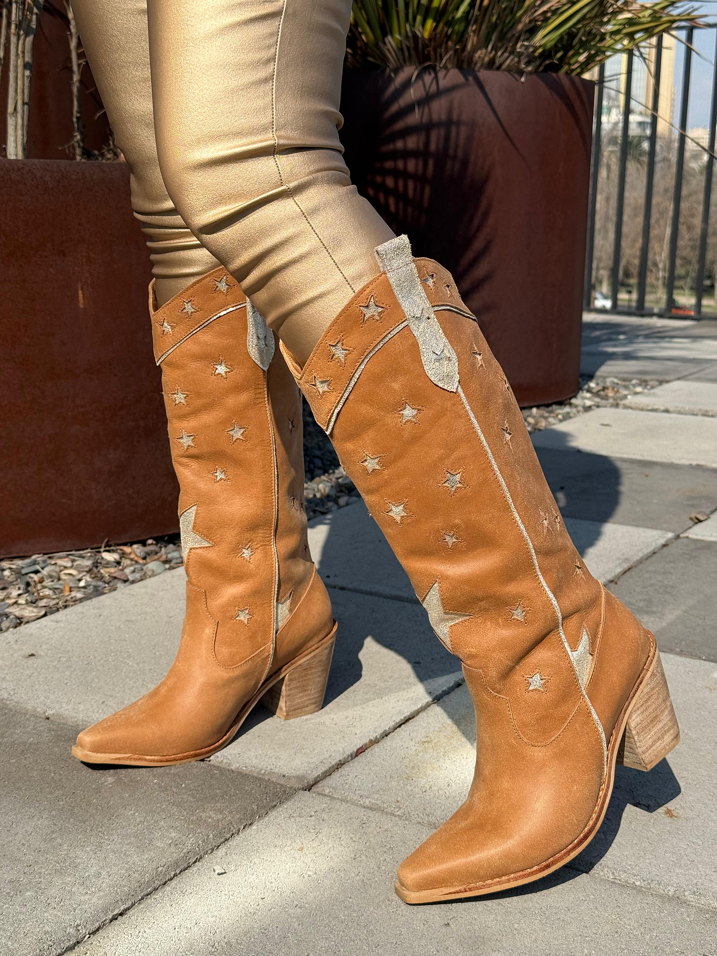 Lolla Camel Con Dorado 5