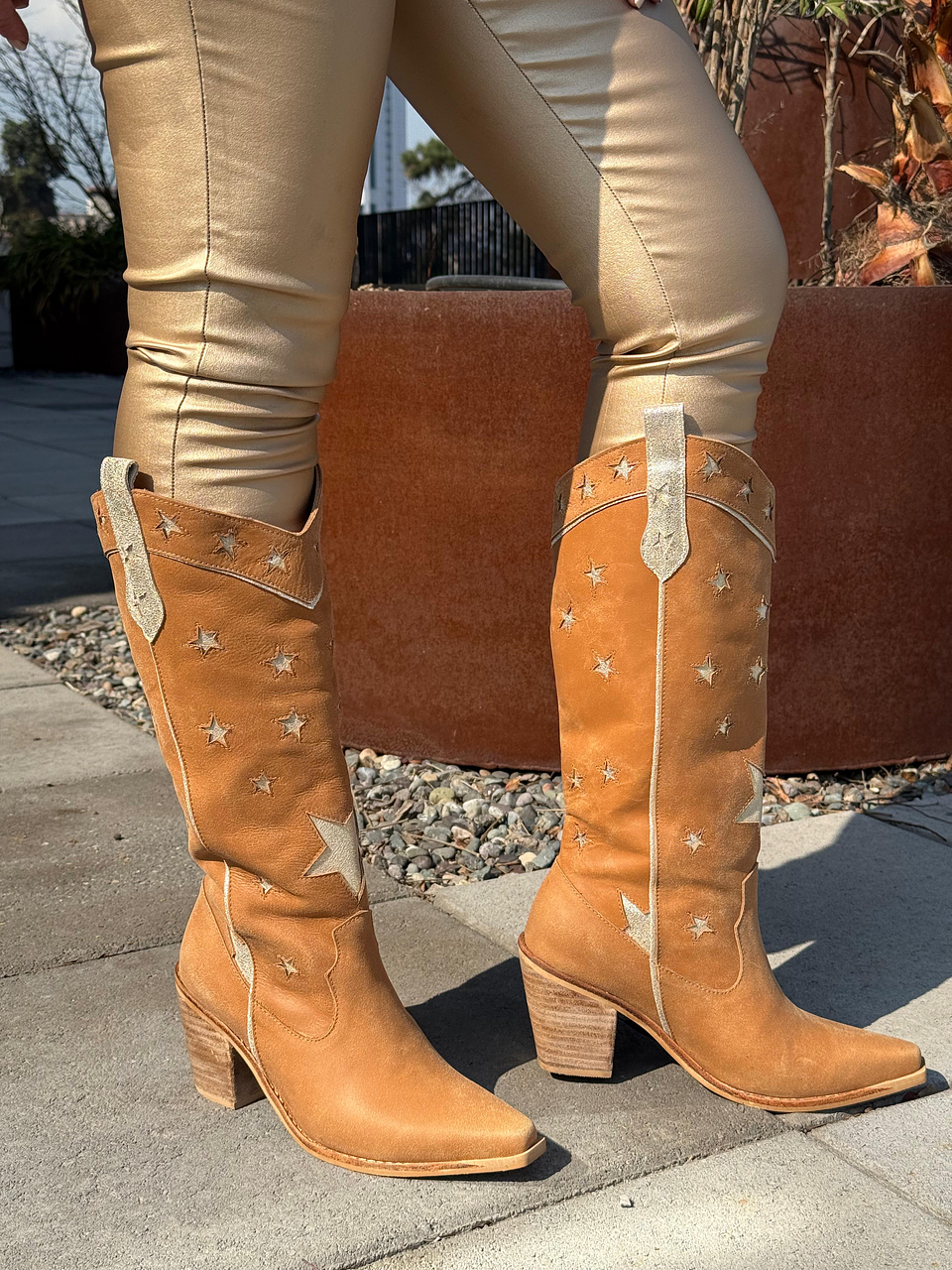 Lolla Camel Con Dorado 2