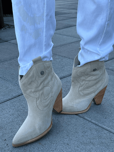 Botas Trilacat beige