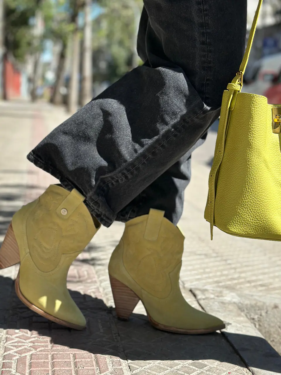 Botas Trilacat amarillas 3