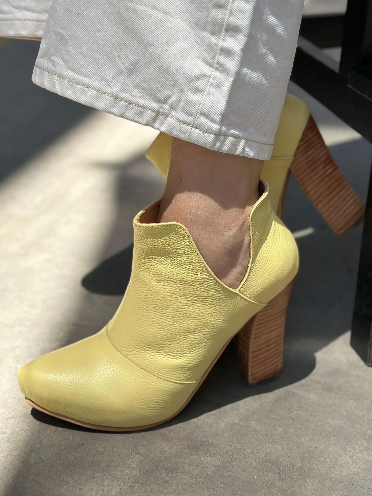 Barcelona Amarillo 3