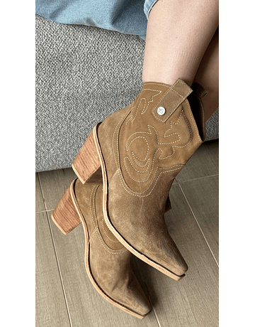 Botas Trilacat Camel