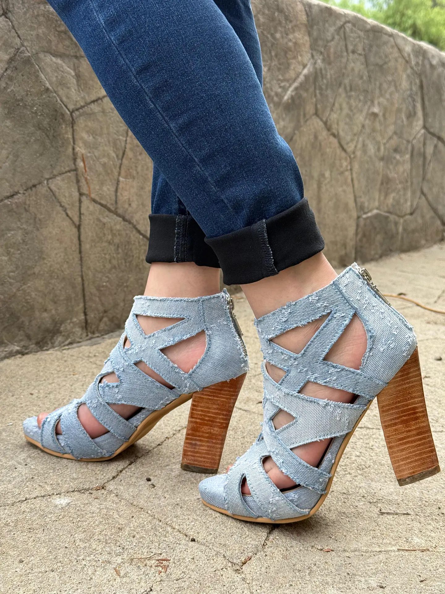 Leslie Denim 3