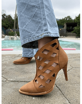 Botin Mandarinisima Camel